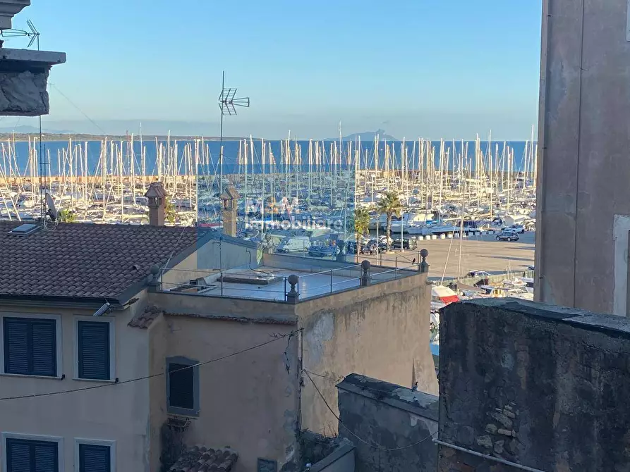 Immagine 28 di Palazzo in vendita  in Via A. Sacchi 6 a Nettuno
