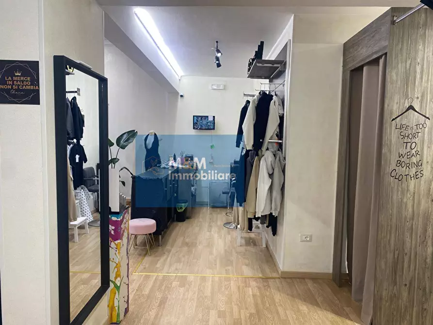 Immagine 5 di Negozio in affitto  in Via Romana 127 a Nettuno