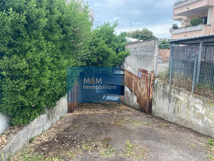 Immagine 21 di Box auto in vendita  in Via Lombardia 104 a Nettuno