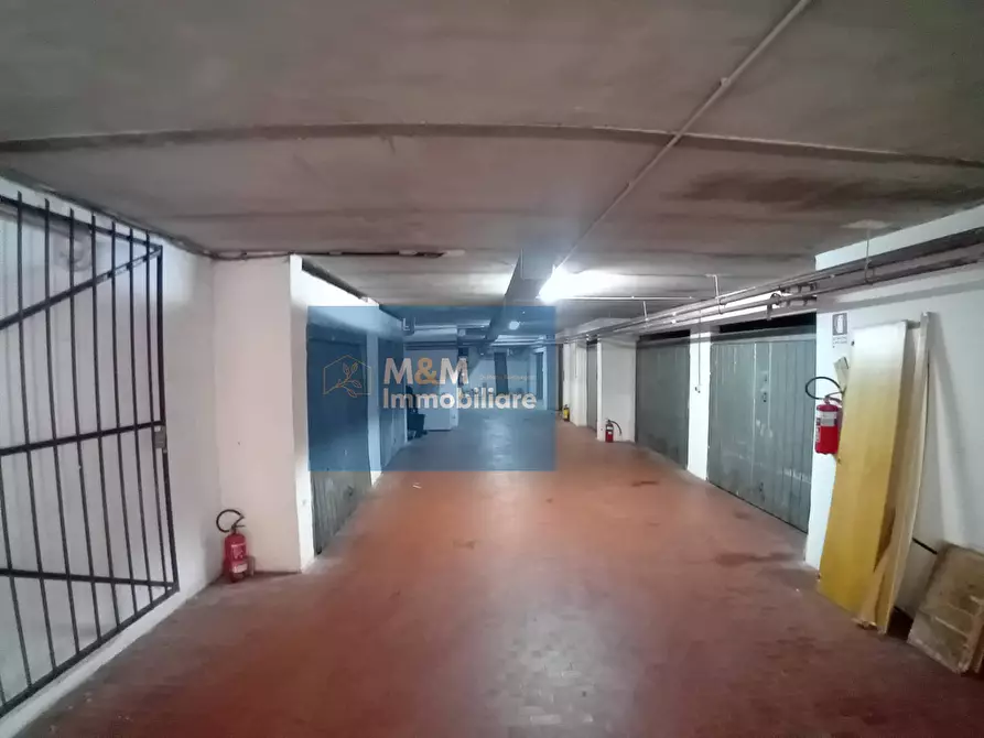 Immagine 2 di Box auto in vendita  in VIA DELLA LIBERTA 6 a Nettuno