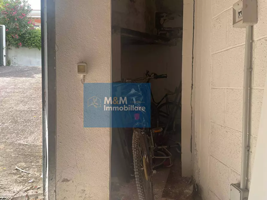 Immagine 9 di Box auto in vendita  in Viale Roma a Anzio