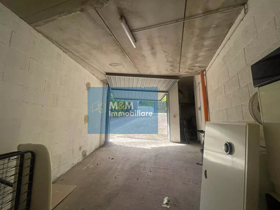 Immagine 8 di Box auto in vendita  in Viale Roma a Anzio