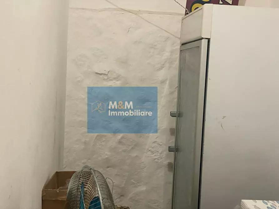 Immagine 16 di Negozio in affitto  in Via Romana 167 a Nettuno
