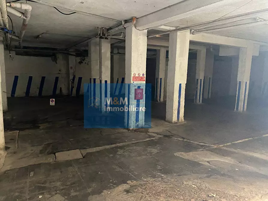 Immagine 9 di Box auto in vendita  in via Trentino 2 a Nettuno