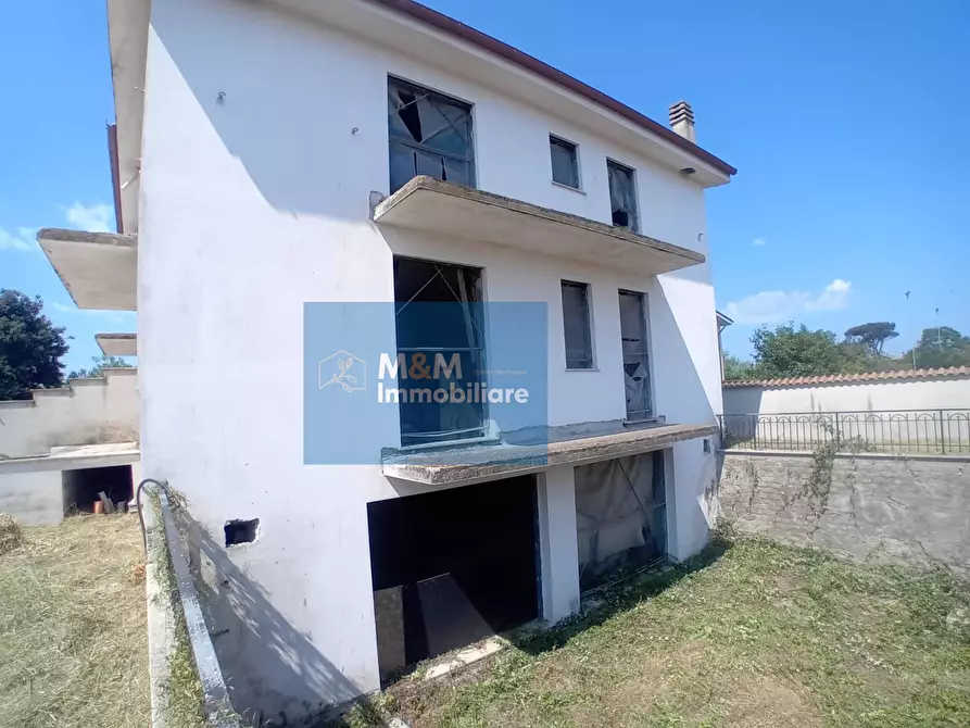 Immagine 3 di Villetta a schiera in vendita  in Via Silvio Spaventa 124 a Nettuno