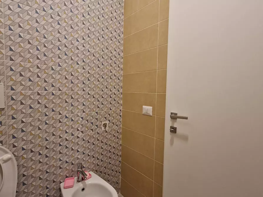 Immagine 10 di Appartamento in vendita  in Via F. Brancadori a Tolentino