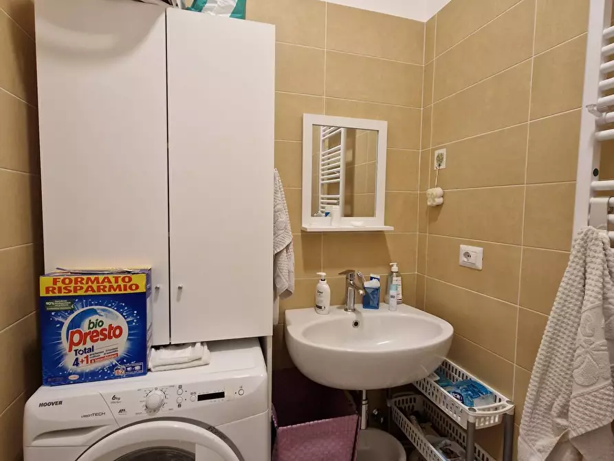 Immagine 11 di Appartamento in vendita  in Via F. Brancadori a Tolentino