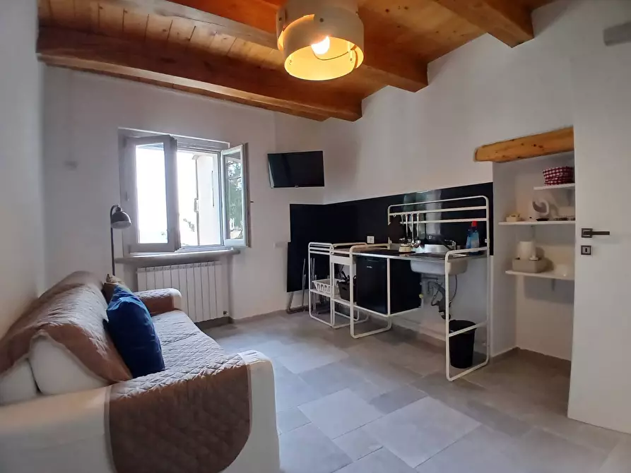 Immagine 10 di Casa indipendente in vendita  in Via Vittorio Emanuele a Monte San Giusto