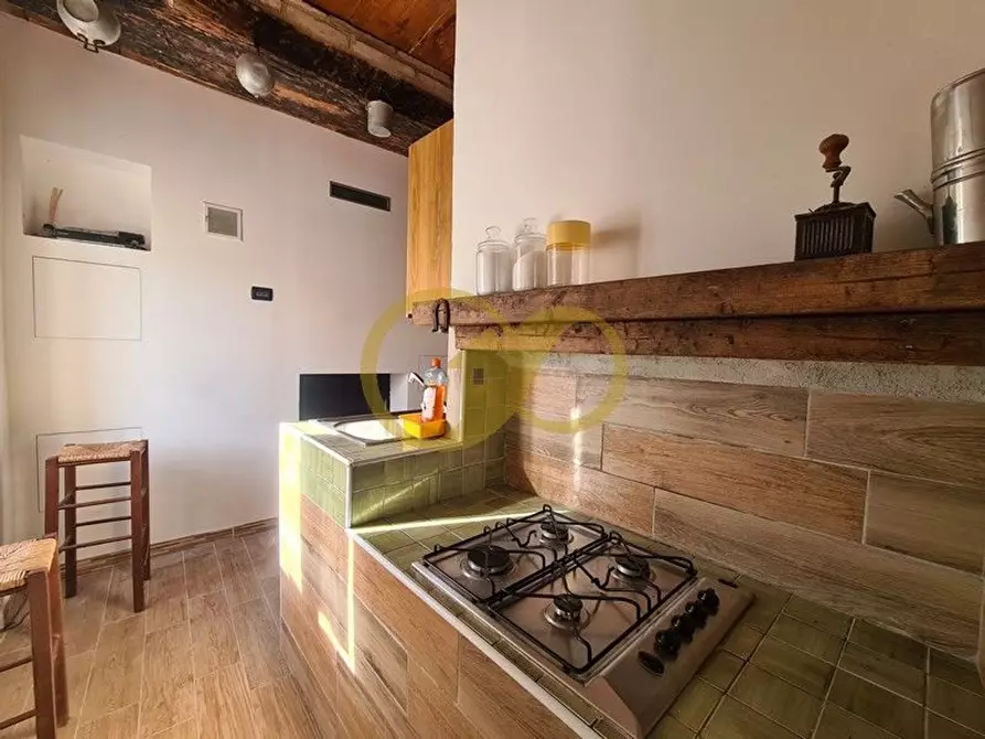 Immagine 10 di Casa indipendente in vendita  in morico a San Ginesio