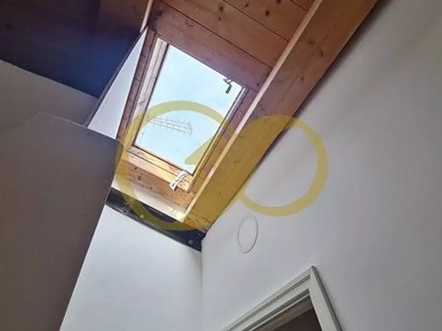 Immagine 19 di Casa indipendente in vendita  in morico a San Ginesio