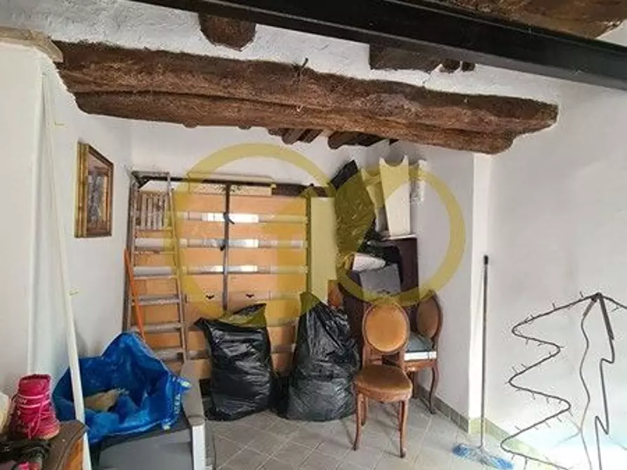 Immagine 21 di Casa indipendente in vendita  in morico a San Ginesio