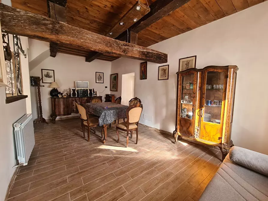 Immagine 26 di Casa indipendente in vendita  in morico a San Ginesio