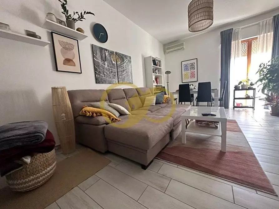 Immagine 2 di Appartamento in vendita  in dell' Unità 21 a Tolentino