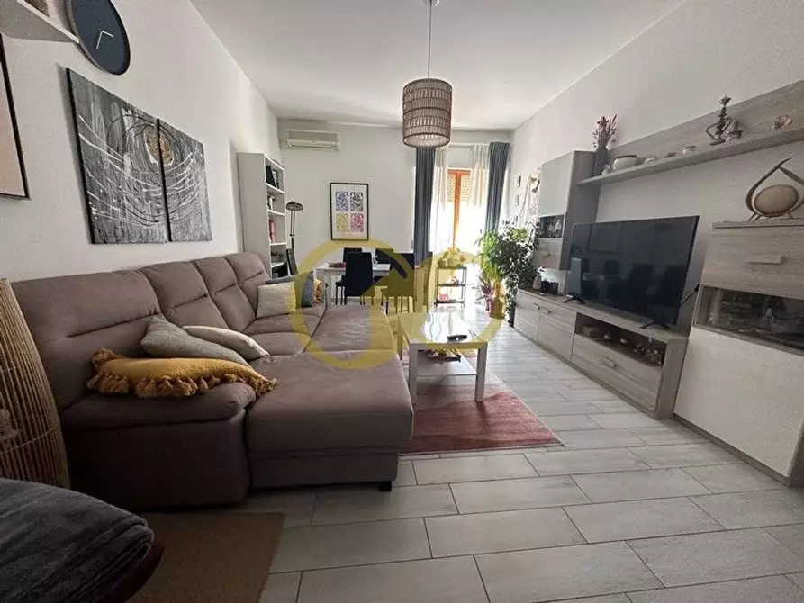 Immagine 1 di Appartamento in vendita  in dell' Unità 21 a Tolentino