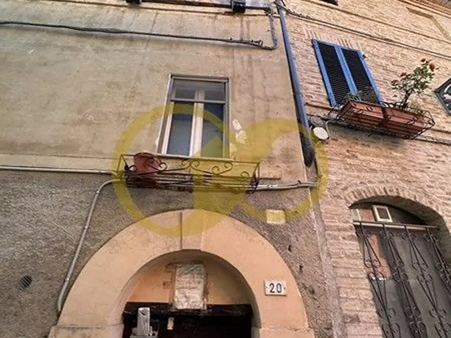 Immagine 6 di Casa indipendente in vendita  in Salnitrari 14 a Tolentino