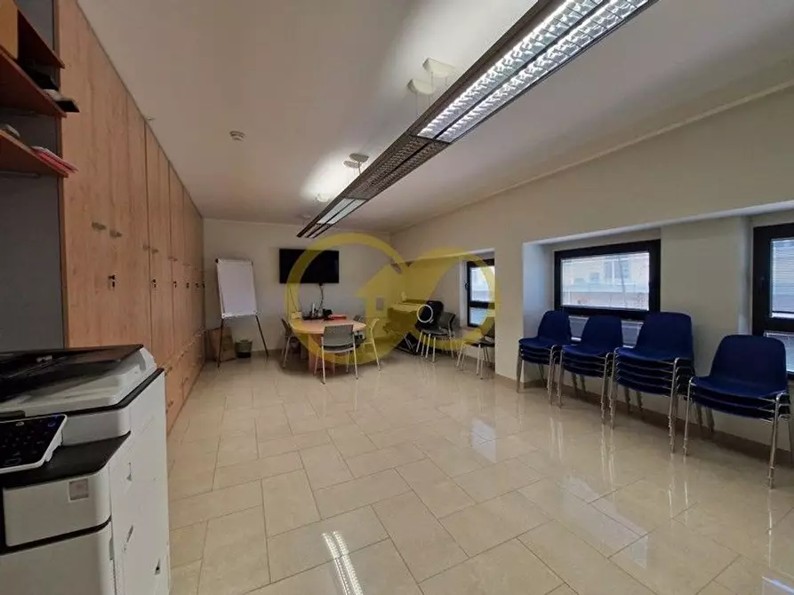 Immagine 7 di Capannone industriale in vendita  in Piceno a Montecosaro