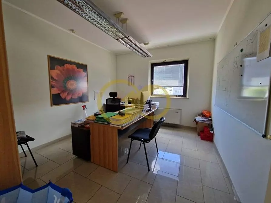 Immagine 8 di Capannone industriale in vendita  in Piceno a Montecosaro