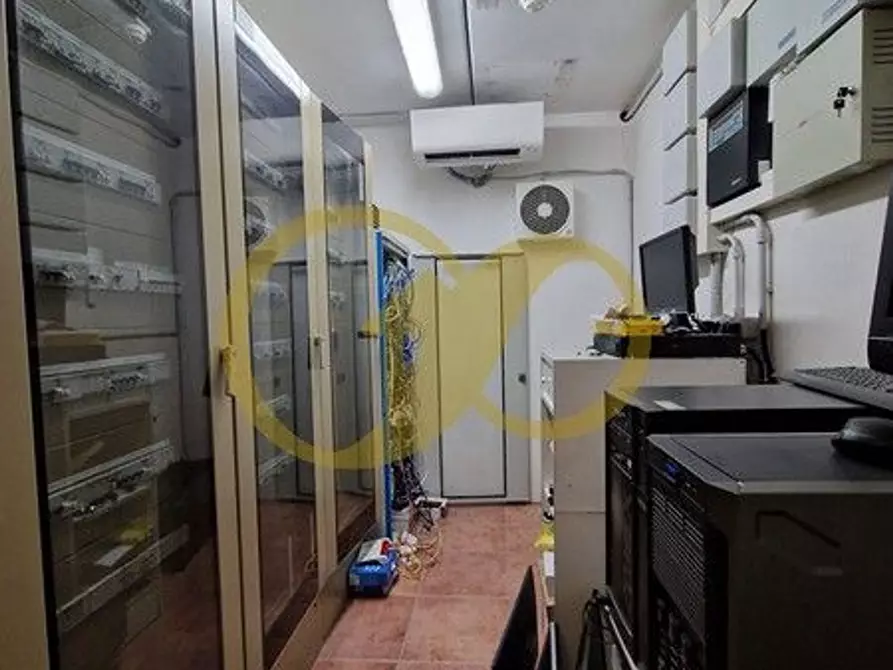 Immagine 11 di Capannone industriale in vendita  in Piceno a Montecosaro