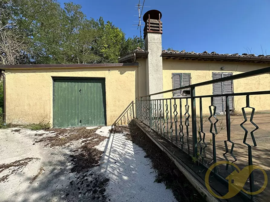 Immagine 9 di Casa indipendente in vendita  in COLLINA a Castelraimondo