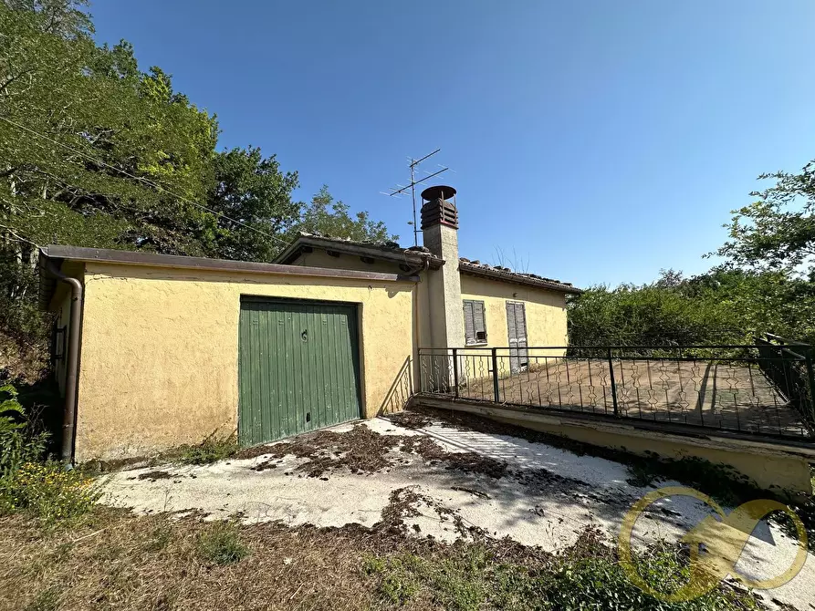 Immagine 10 di Casa indipendente in vendita  in COLLINA a Castelraimondo