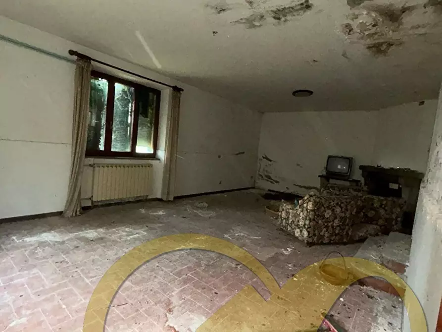 Immagine 24 di Casa indipendente in vendita  in COLLINA a Castelraimondo