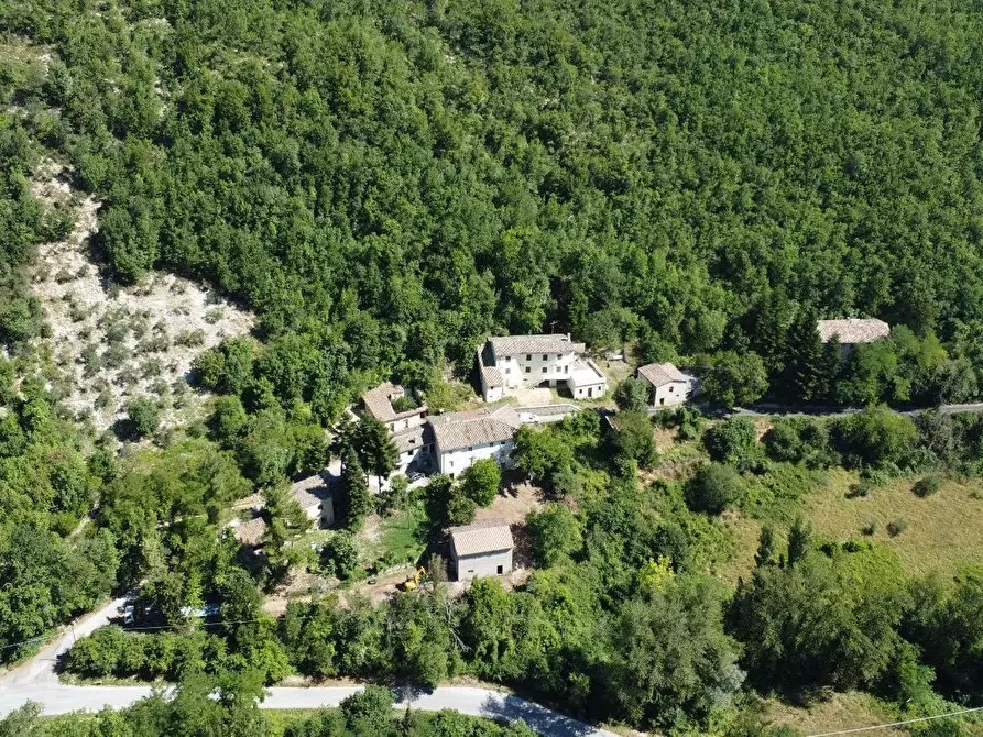 Immagine 17 di Casa indipendente in vendita  in Sasso marozzo a Belforte Del Chienti