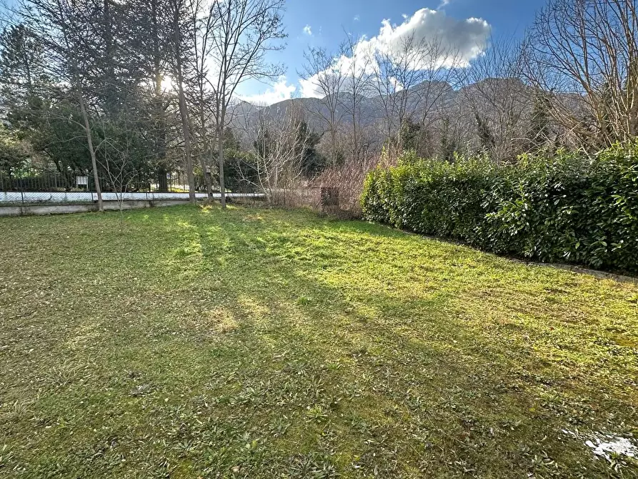 Immagine 6 di Casa semindipendente in vendita  in Brilli a Sarnano