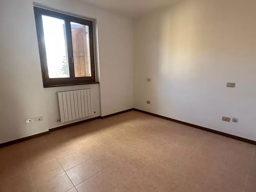 Immagine 9 di Casa semindipendente in vendita  in Brilli a Sarnano