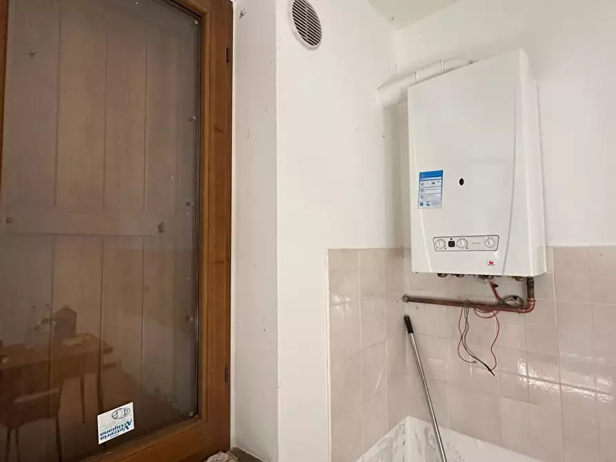 Immagine 11 di Casa semindipendente in vendita  in Brilli a Sarnano