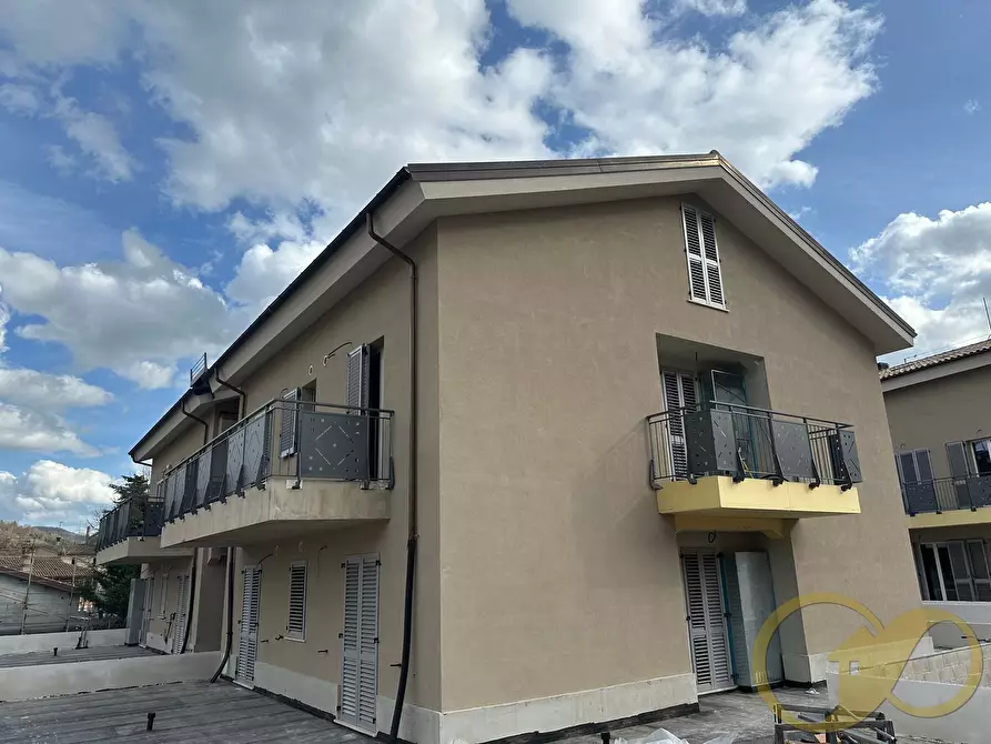 Immagine 5 di Appartamento in vendita  in Fonte del Colle a Muccia