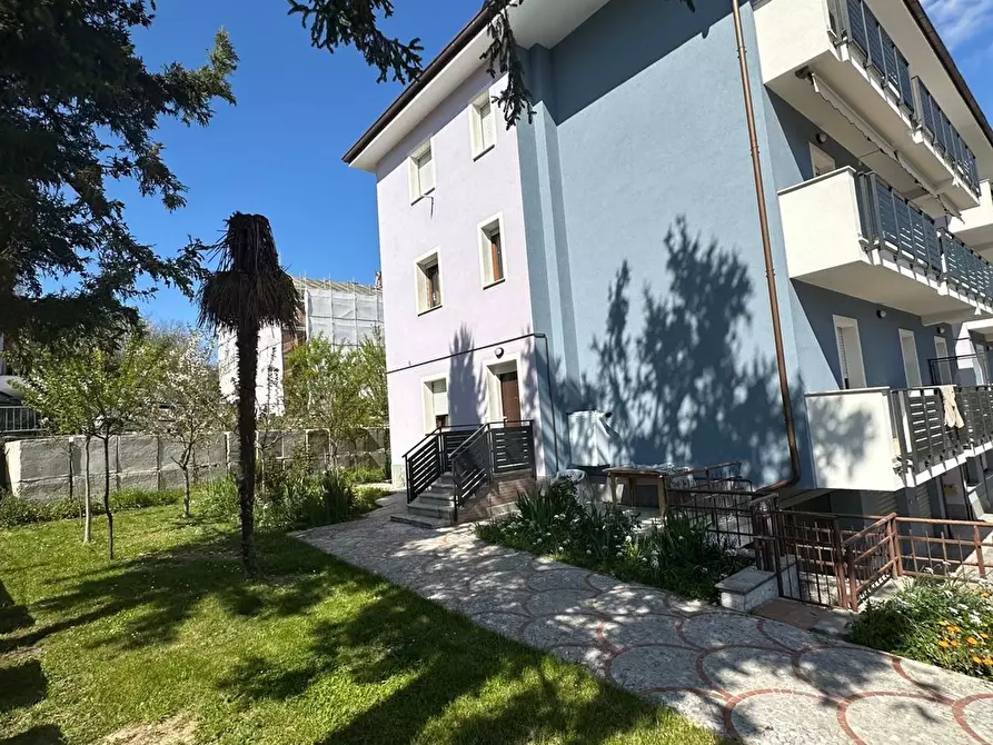 Immagine 2 di Appartamento in vendita  in Fratelli Cervi 6 a Tolentino