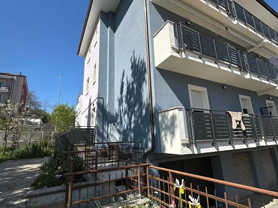 Immagine 10 di Appartamento in vendita  in Fratelli Cervi 6 a Tolentino