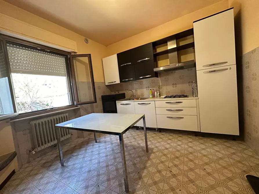 Immagine 14 di Appartamento in vendita  in Fratelli Cervi 6 a Tolentino