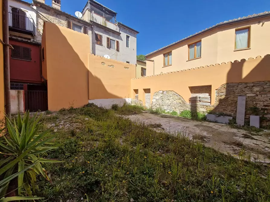 Immagine 13 di Appartamento in vendita  in Ozeri a Tolentino