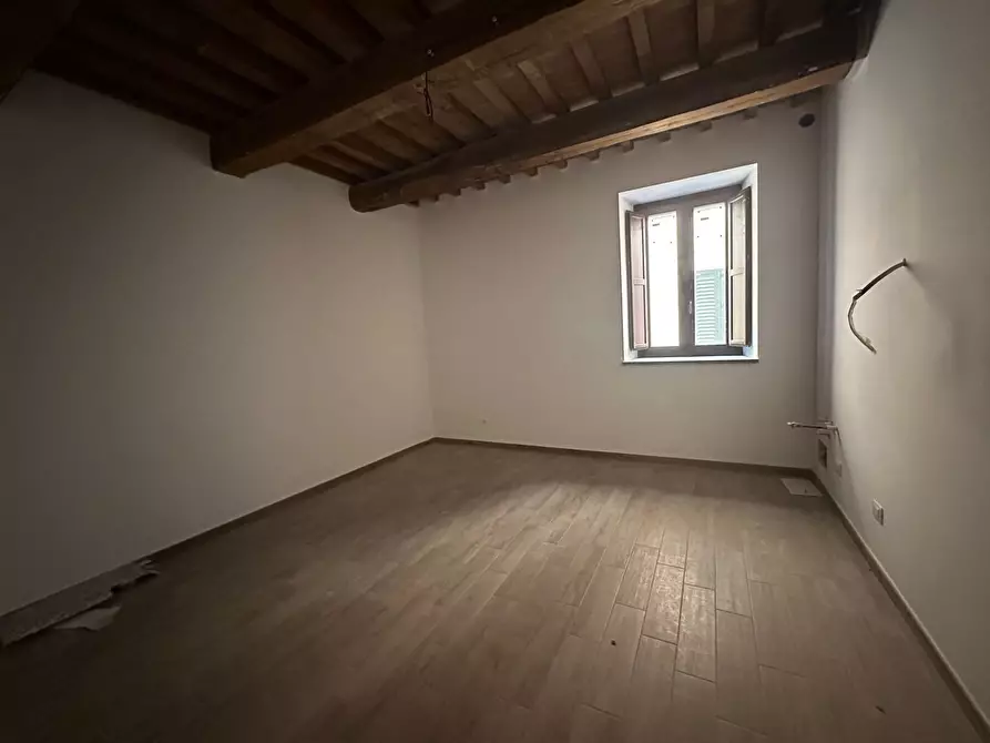 Immagine 21 di Appartamento in vendita  in Ozeri a Tolentino