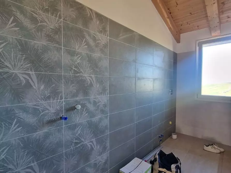 Immagine 14 di Casa semindipendente in vendita  in Collina 14 a Tolentino