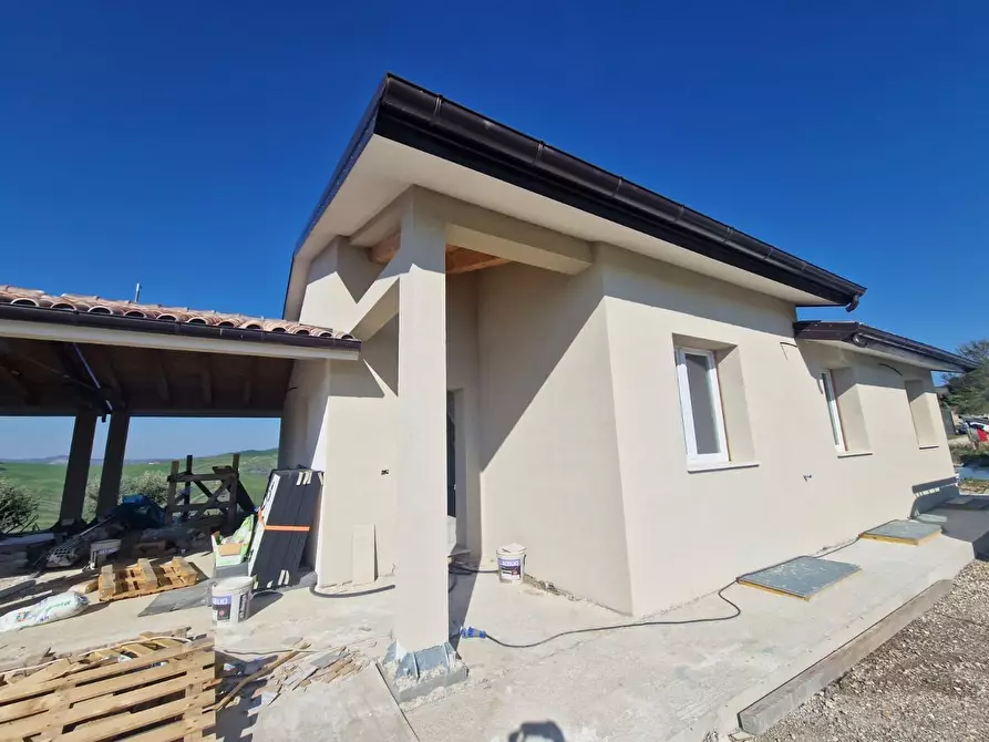 Immagine 18 di Casa semindipendente in vendita  in Collina 14 a Tolentino