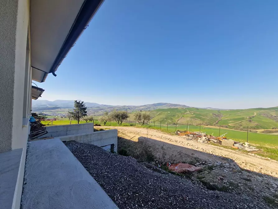 Immagine 22 di Casa semindipendente in vendita  in Collina 14 a Tolentino