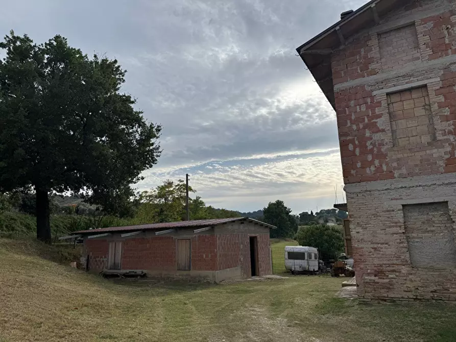 Immagine 7 di Casa semindipendente in vendita  in Ributino 17 a Tolentino