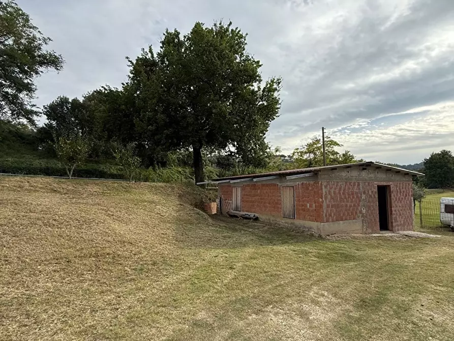 Immagine 8 di Casa semindipendente in vendita  in Ributino 17 a Tolentino