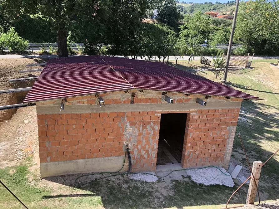 Immagine 9 di Casa semindipendente in vendita  in Ributino 17 a Tolentino