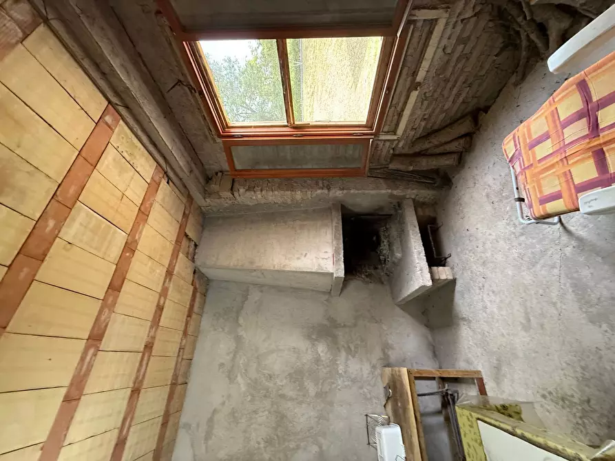 Immagine 30 di Casa semindipendente in vendita  in Ributino 17 a Tolentino