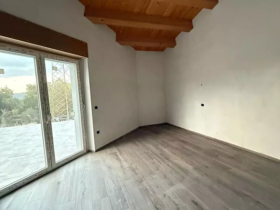 Immagine 2 di Villa in vendita  in San Giorgio a Belforte Del Chienti