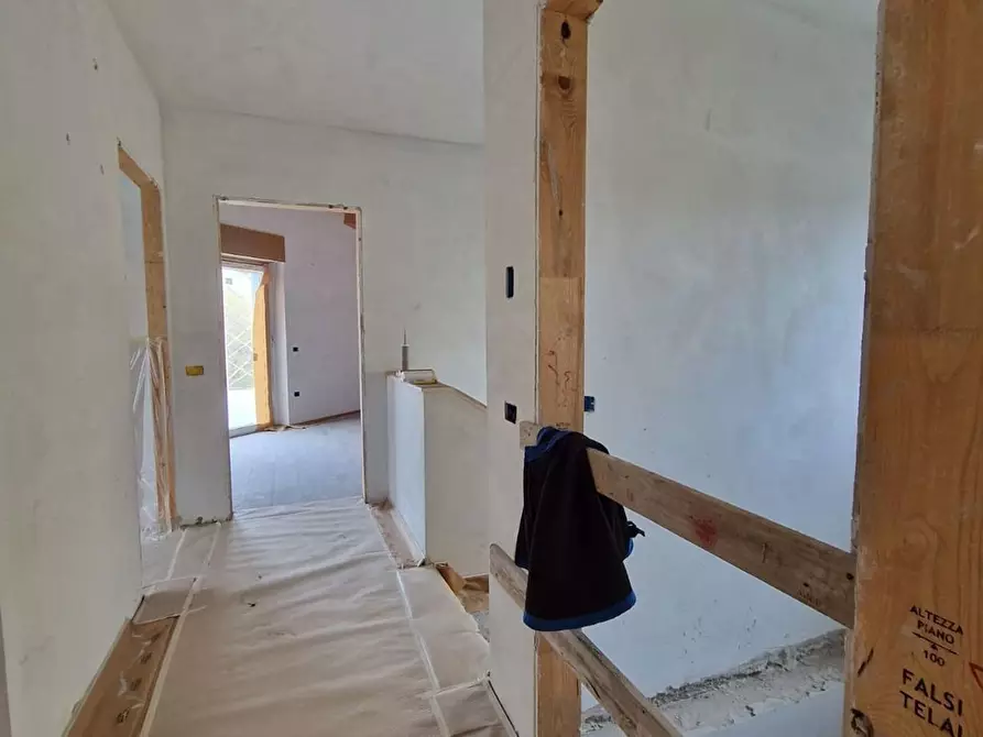 Immagine 28 di Villa in vendita  in San Giorgio a Belforte Del Chienti