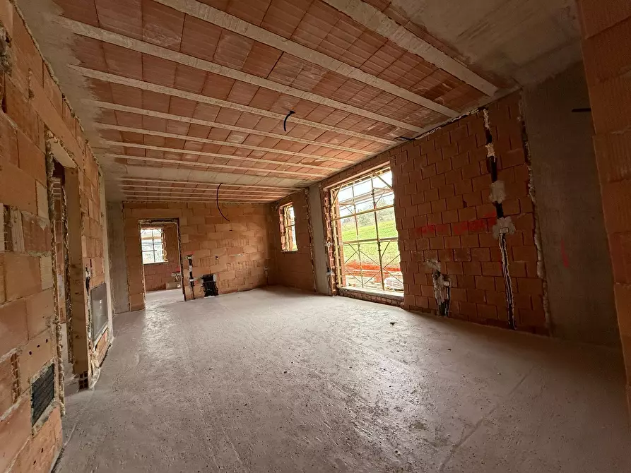 Immagine 9 di Villa in vendita  in Colli 44 a Belforte Del Chienti