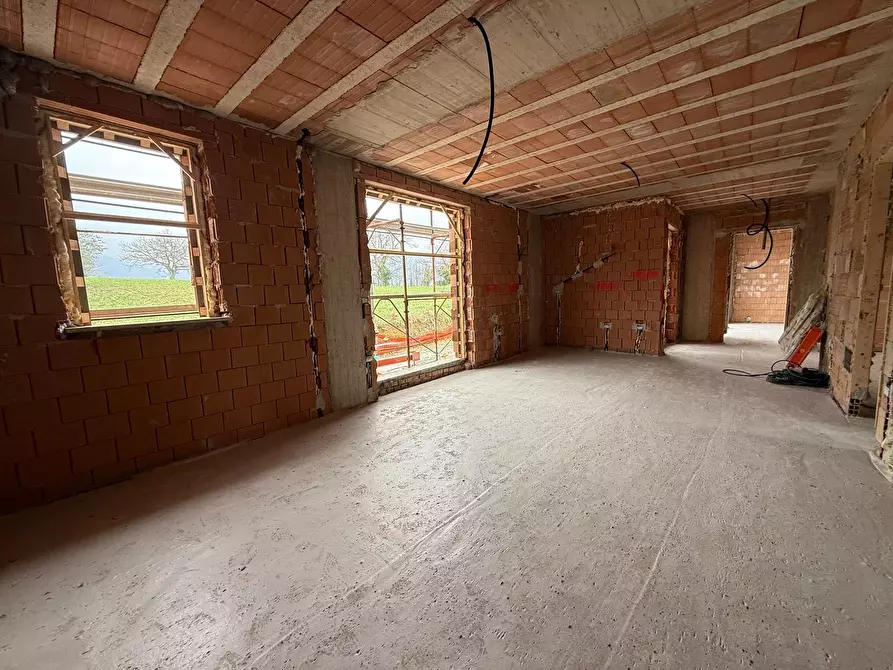 Immagine 18 di Villa in vendita  in Colli 44 a Belforte Del Chienti