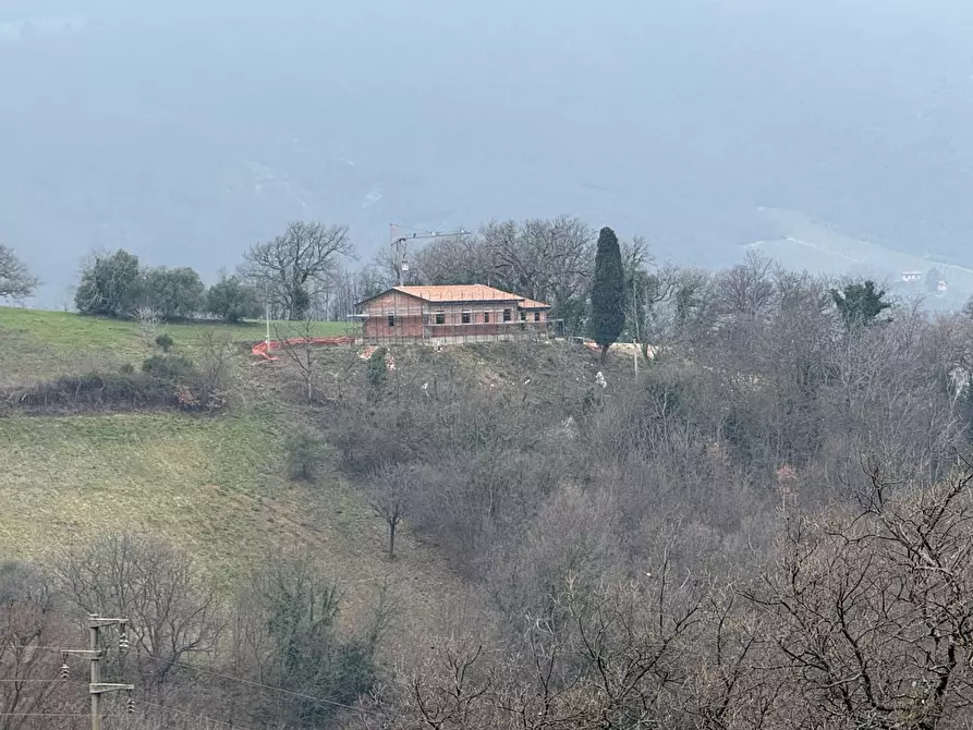 Immagine 27 di Villa in vendita  in Colli 44 a Belforte Del Chienti