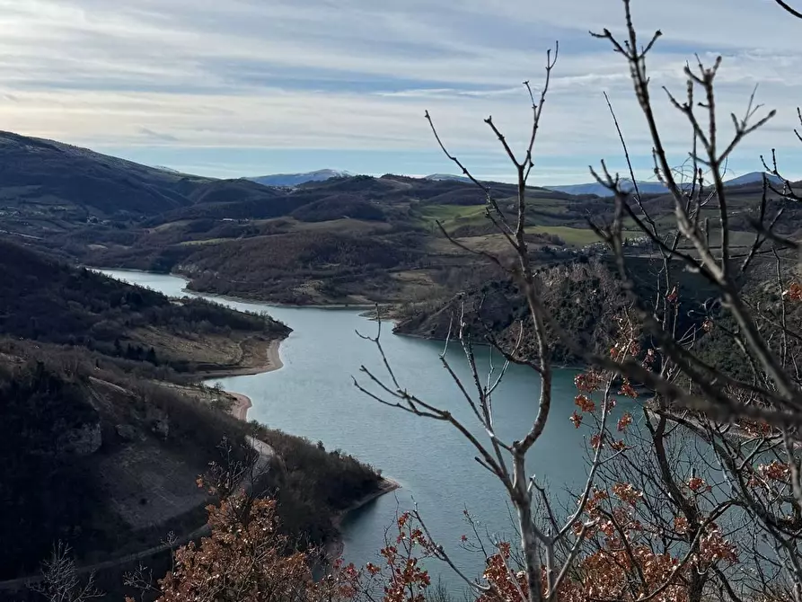 Immagine 6 di Casa indipendente in vendita  in Podalla a Acquacanina
