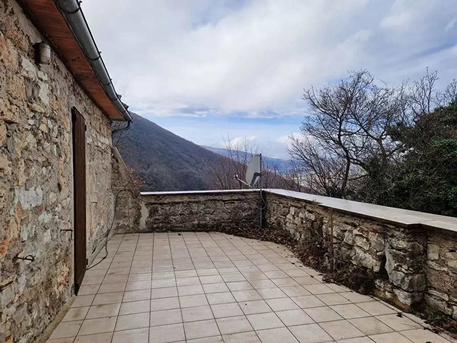 Immagine 10 di Casa indipendente in vendita  in Podalla a Acquacanina