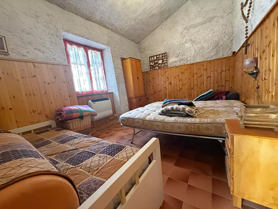 Immagine 23 di Casa indipendente in vendita  in Podalla a Acquacanina